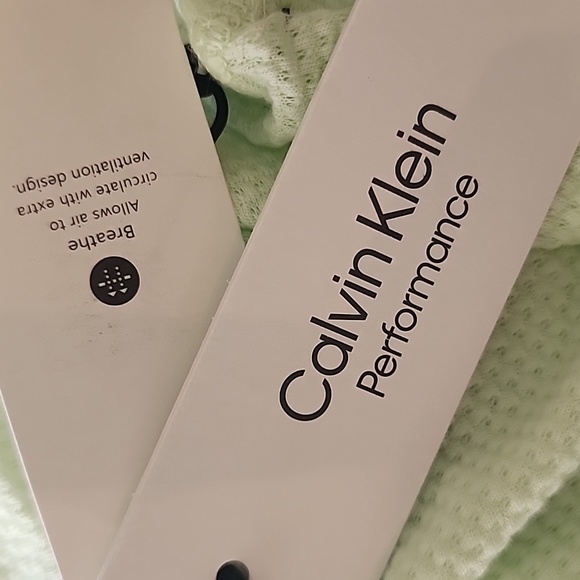 Calvin Klein Performance Ruched Tank - Picture 5 of 10